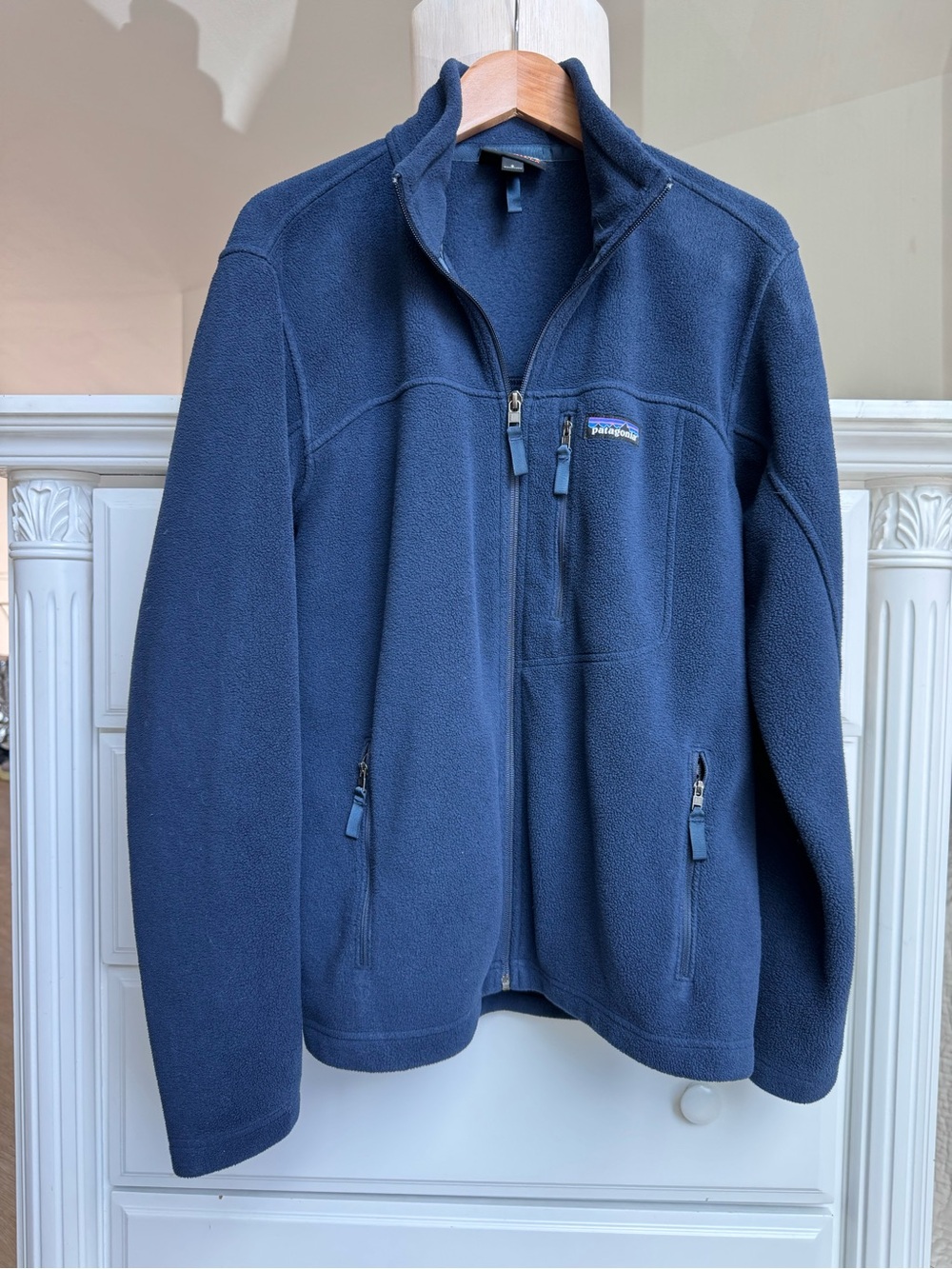 Patagonia Navy Blue Full-Zip Fleece Jacket – Size S